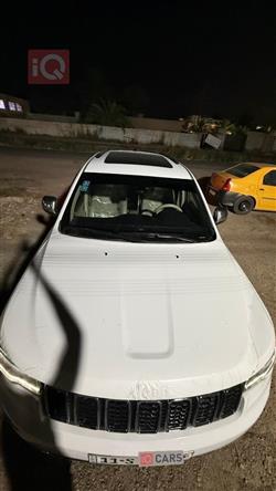 جيب جراند شيروكي